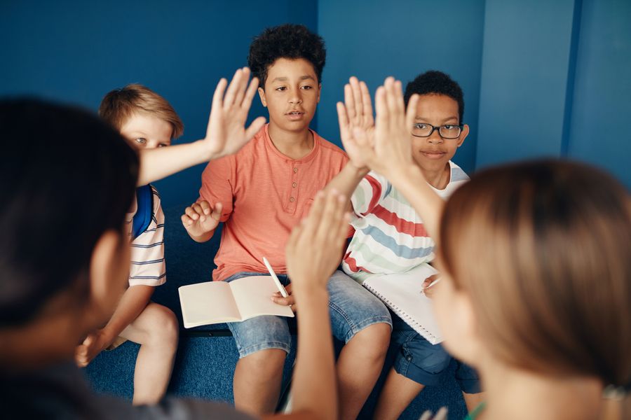 Enhancing Cognitive Accessibility in Educational Platforms